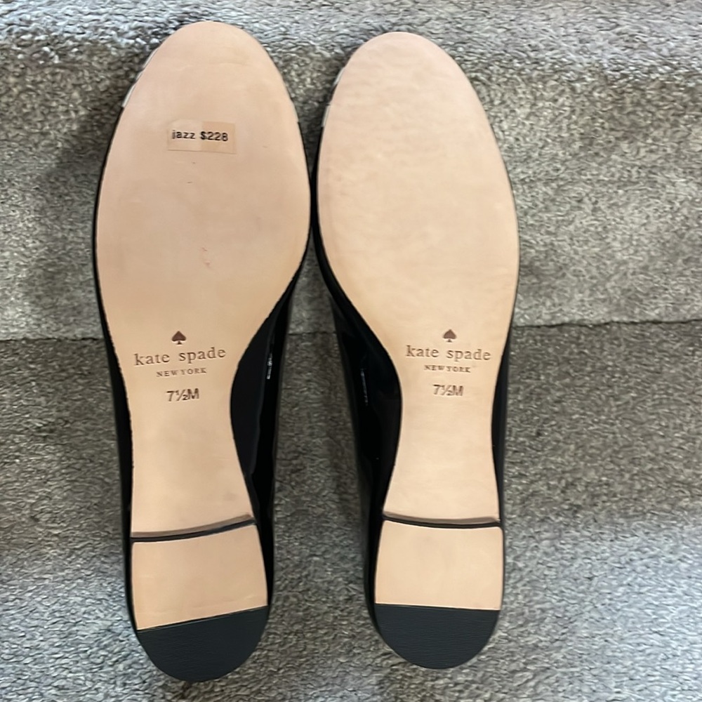 Kate Spade Black and Cream Flats with Piano Key Design - Picture 2 of 7